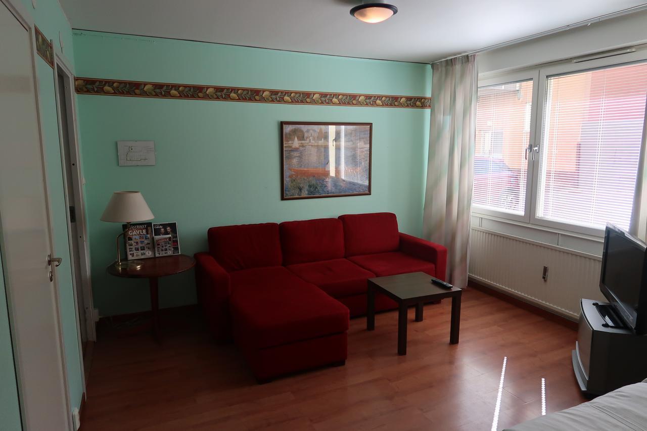 Hotel Aveny Bed & Breakfast Gavle Exterior photo